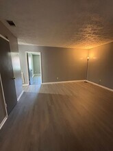 929 Live Oak Dr in Hinesville, GA - Building Photo - Building Photo