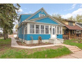 144 8th Ave S, Unit Main Floor in South St. Paul, MN - Building Photo