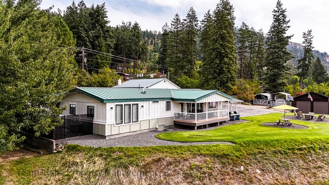 34797 N Limekiln Rd in Bayview, ID - Building Photo - Building Photo