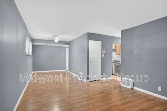 148 Glen Garry Rd in St. Louis, MO - Building Photo - Building Photo