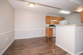 Claremore Creek in Claremore, OK - Building Photo - Interior Photo