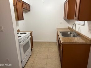 7130 N 54th Ave in Glendale, AZ - Building Photo - Building Photo