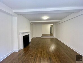 5 AVENUE in New York, NY - Building Photo - Building Photo