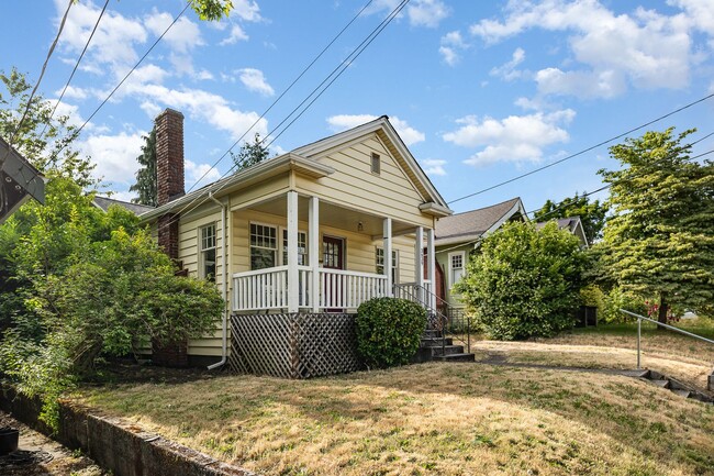 property at 3639 Densmore Ave N