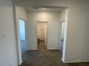 9695 Caney Trails Rd in Conroe, TX - Building Photo - Building Photo