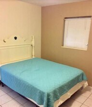 1514 Liberty St-Unit -2 in Hollywood, FL - Foto de edificio - Building Photo