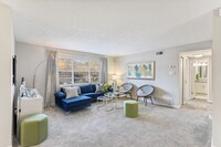 Reserve at Birch Creek Apartments in Atlanta, GA - Building Photo - Building Photo