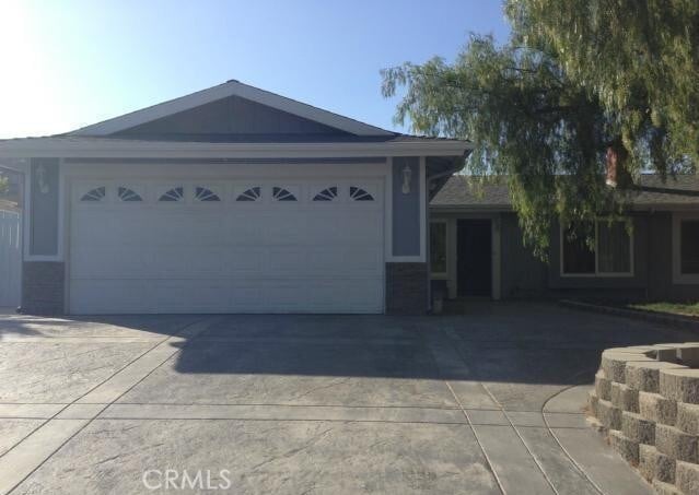 3402 Bayberry Dr