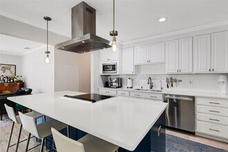 2914 W Lake Ave in Tampa, FL - Building Photo - Building Photo