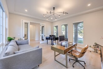 6127 S Rainbow Blvd in Las Vegas, NV - Building Photo - Building Photo