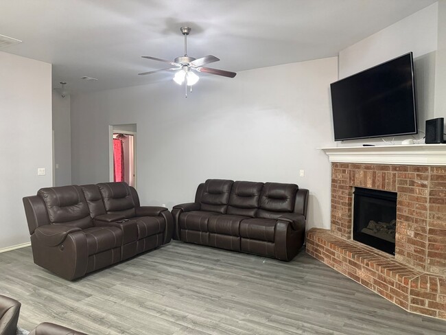 1815 Masquerade Blvd in Odessa, TX - Building Photo - Building Photo