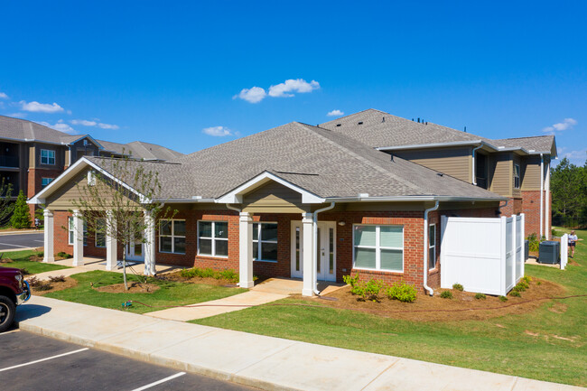 Highlands at Kayne Boulevard in Columbus, GA - Foto de edificio - Building Photo