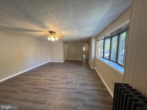 36 S Sussex St in Gloucester City, NJ - Building Photo - Building Photo