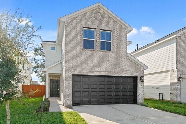 835 Oakland Dr