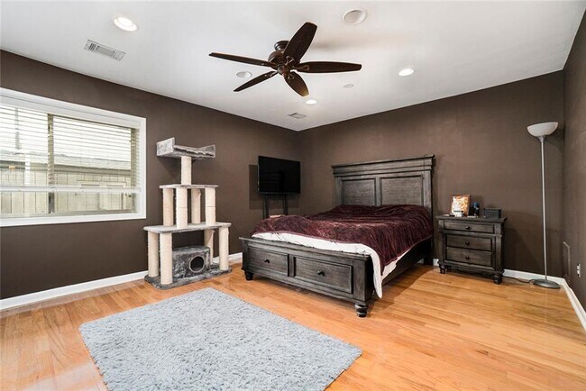 property at 3501 Roswell Rd