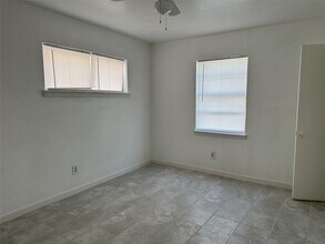 3837 Mt Pleasant St in Houston, TX - Building Photo - Building Photo