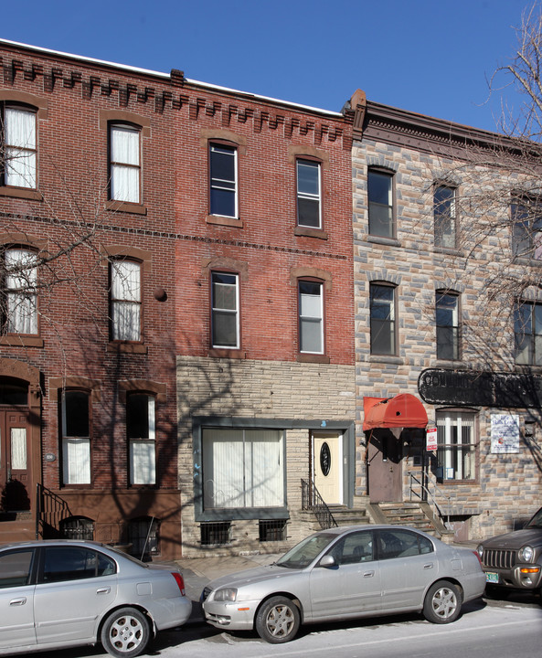 1228 S Broad St in Philadelphia, PA - Building Photo