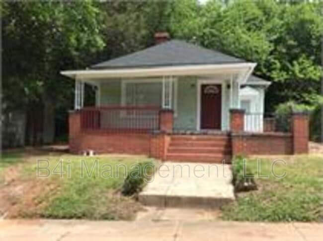 property at 721 E Solomon St