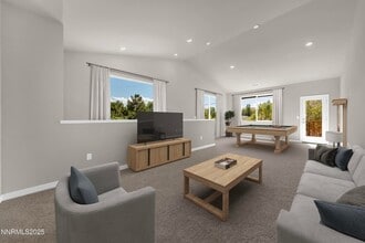 1460 Copper Point Cir in Reno, NV - Foto de edificio - Building Photo