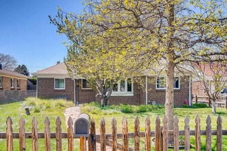 2933 Ivanhoe St, Unit SI ID1357994P in Denver, CO - Building Photo - Building Photo