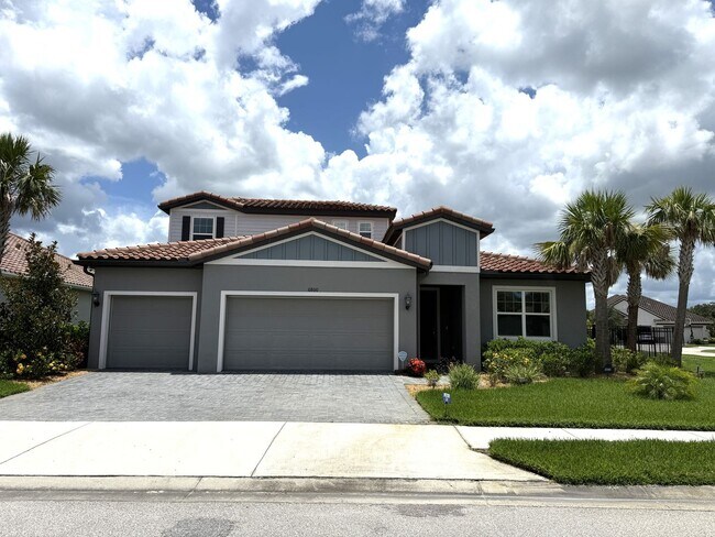 6800 Dunlin Ct in Sarasota, FL - Building Photo - Building Photo