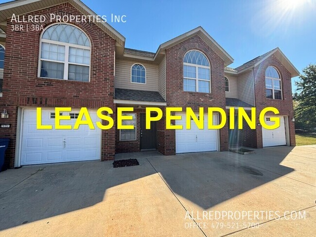 property at 2929 Meridian Pl