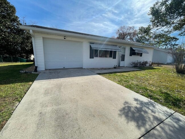 property at 11143 SW 78th Ave