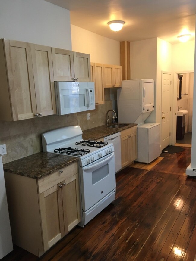 254 Windsor St, Unit 1R in Cambridge, MA - Building Photo - Building Photo