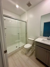 5318 Lake Mary Dr in Sacramento, CA - Building Photo - Building Photo