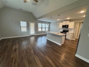 NEWLY CONSTRUCTED IN WALLS, MS in Walls, MS - Foto de edificio - Building Photo