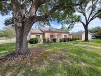 5066 Stanhope Dr in Houston, TX - Building Photo - Building Photo