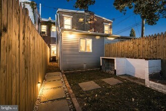 903 Kirkwood St in Wilmington, DE - Building Photo - Building Photo