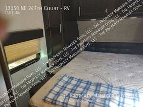 13050 NE 247th Ct in Fort McCoy, FL - Building Photo - Building Photo