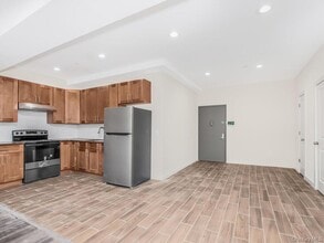 409 Warburton Ave in Hastings On Hudson, NY - Building Photo - Building Photo