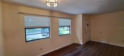 1715 SW 69 Way in Gainesville, FL - Building Photo - Building Photo