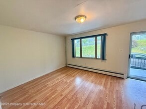 1132 Providence Rd in Scranton, PA - Building Photo - Building Photo