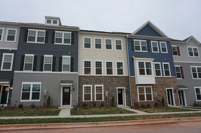 2225 Pagefield Way in Odenton, MD - Building Photo - Building Photo