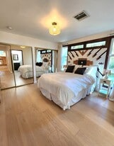 380 Box Canyon Rd in West Hills, CA - Building Photo