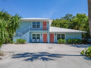 925 Coquina Ln in Vero Beach, FL - Building Photo - Building Photo