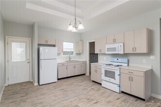1504 Hope Dr in Mercedes, TX - Building Photo - Building Photo