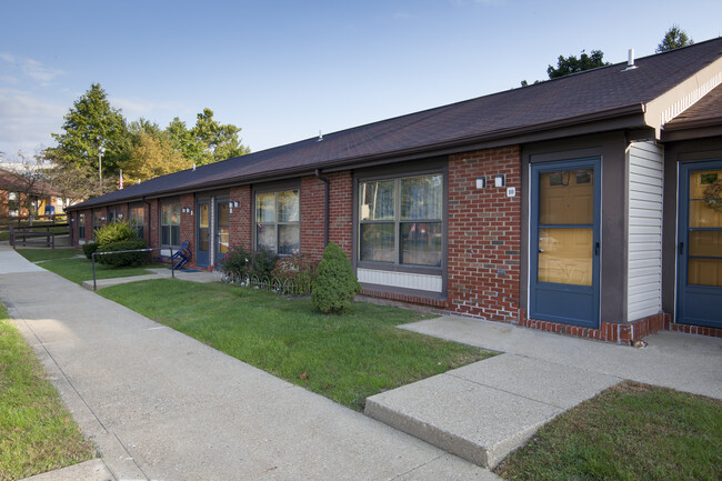 Glenwood Village in Bethesda, OH - Building Photo - Building Photo