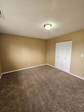 900-902 Lindberg Ln in Moses Lake, WA - Building Photo - Building Photo