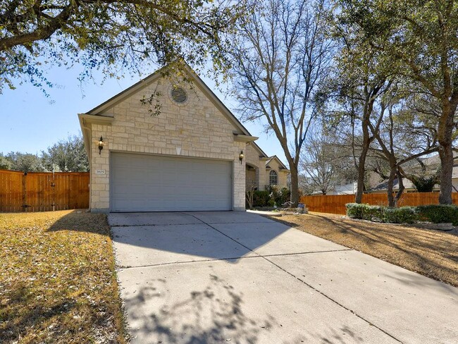 3805 Bram Cove in Round Rock, TX - Foto de edificio - Building Photo