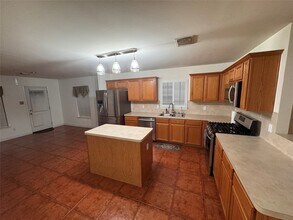 7623 Village Mill Ln in Richmond, TX - Building Photo - Building Photo