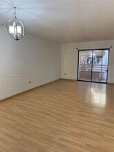 20800 NE 8th Ct-Unit -206-17 in Miami, FL - Building Photo - Building Photo