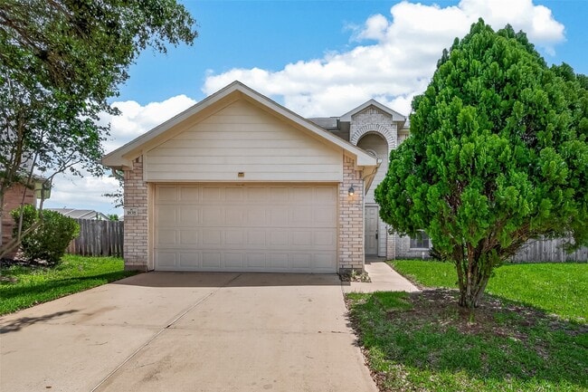 property at 1838 Strongs Ct
