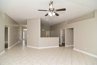 87523 Creekside Dr in Yulee, FL - Building Photo - Building Photo