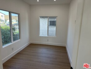 1862 W 25th St in Los Angeles, CA - Building Photo - Building Photo