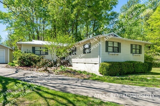 property at 550 Oak St