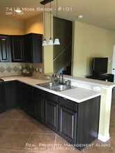 7418 Moss Brook Dr-Unit -#101 in San Antonio, TX - Building Photo - Building Photo